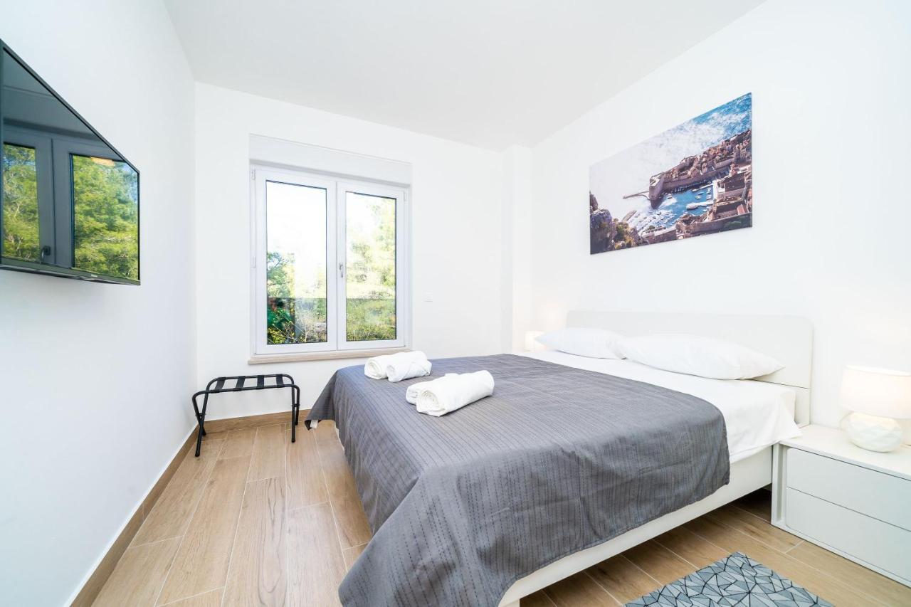 Apartment 'Holiday Above Dubrovnik' エクステリア 写真