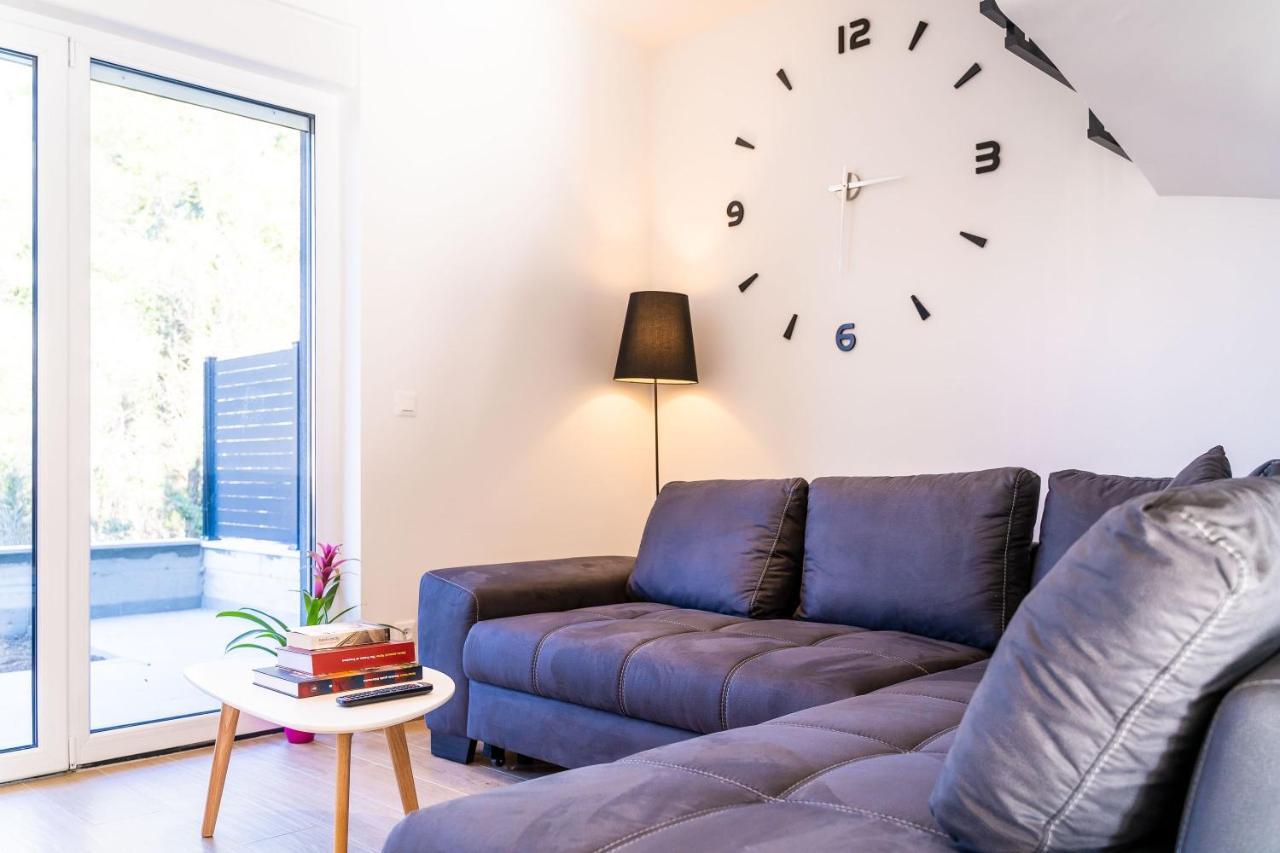 Apartment 'Holiday Above Dubrovnik' エクステリア 写真