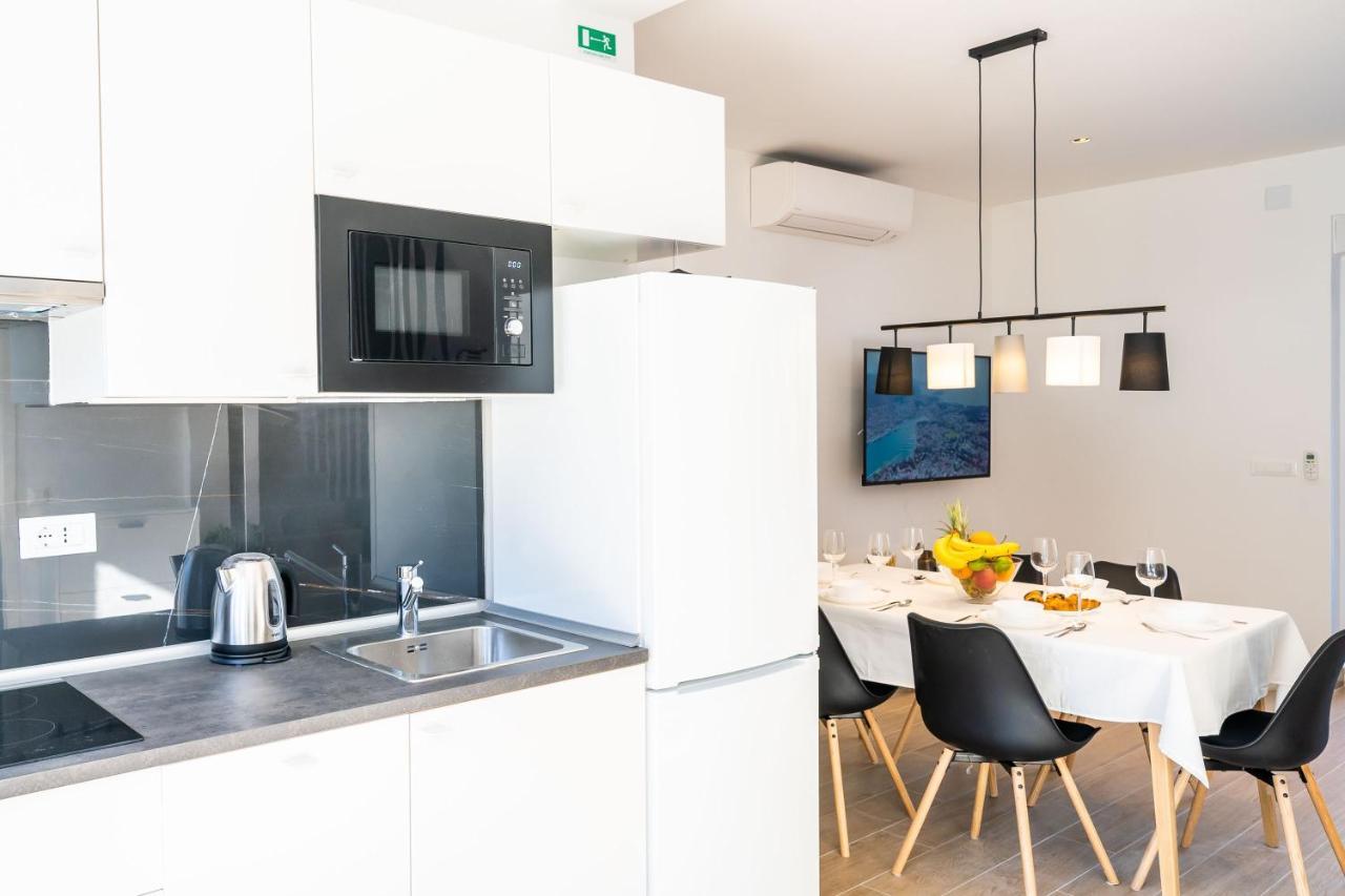 Apartment 'Holiday Above Dubrovnik' エクステリア 写真