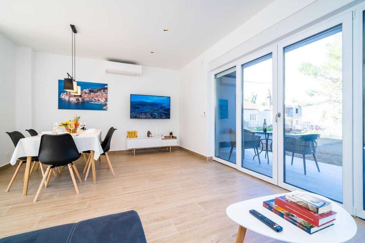 Apartment 'Holiday Above Dubrovnik' エクステリア 写真
