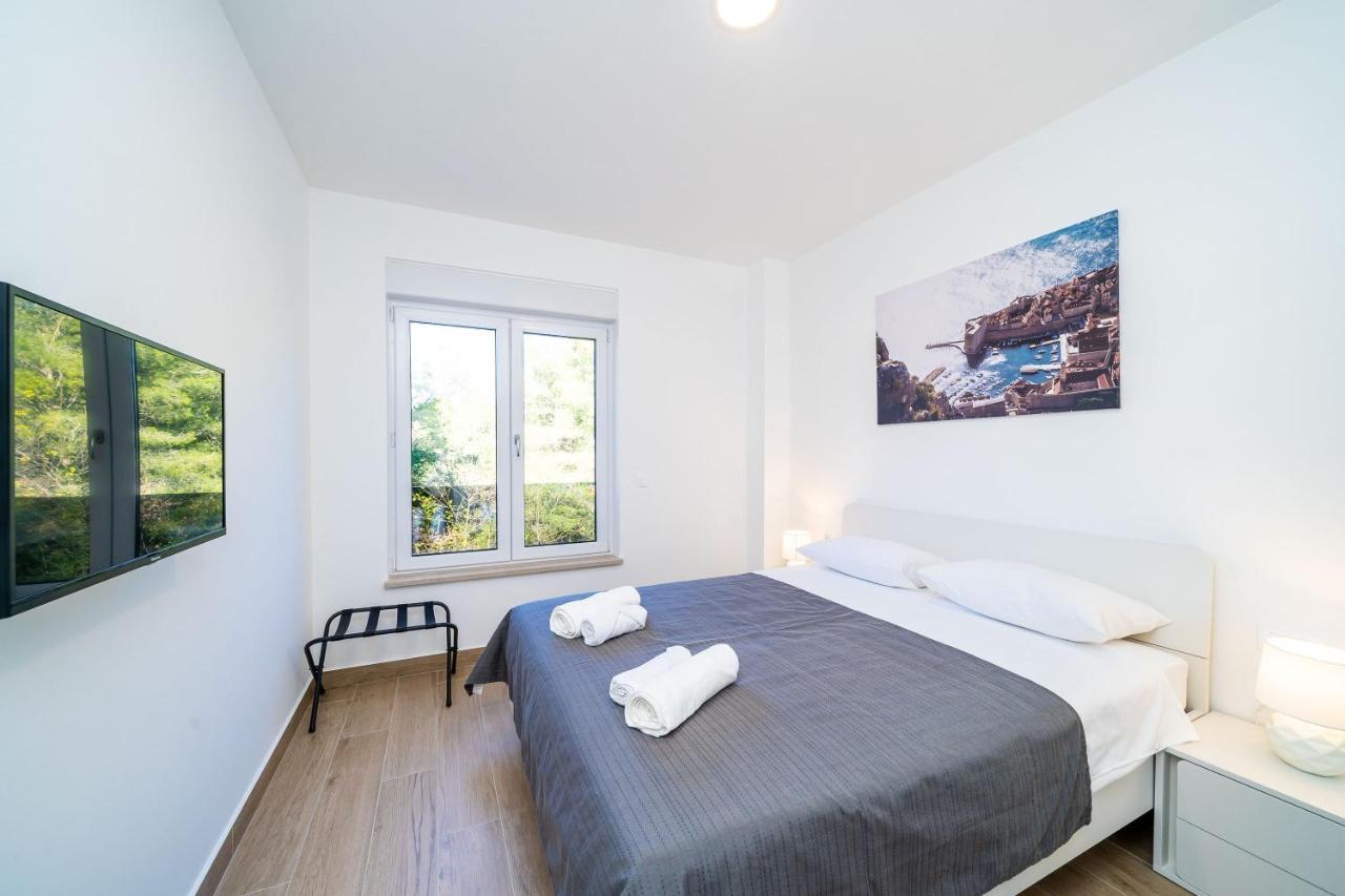 Apartment 'Holiday Above Dubrovnik' エクステリア 写真